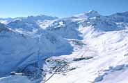 Tignes vu du ciel en hiver